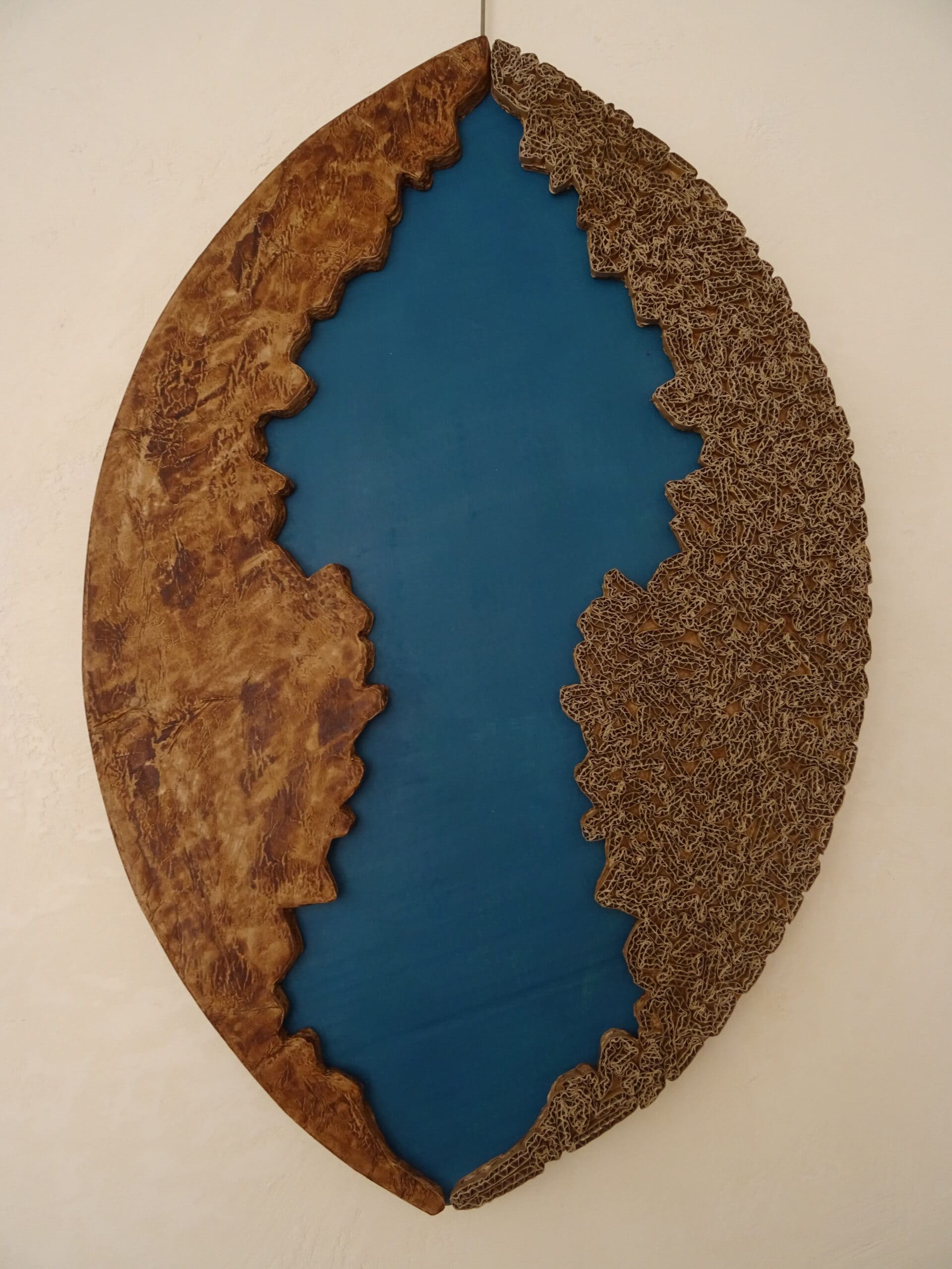 Enigme Réf HC3 Sculpture murale en carton 66x44x3 5 cm 2020